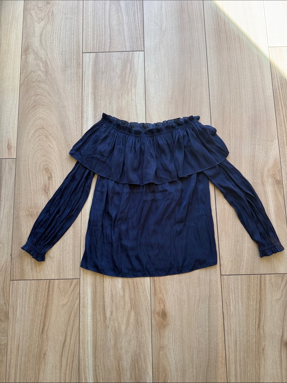 Lilly Pulitzer Navy Off-Shoulder Ruffle Dee Top Blouse Boho Coastal Preppy